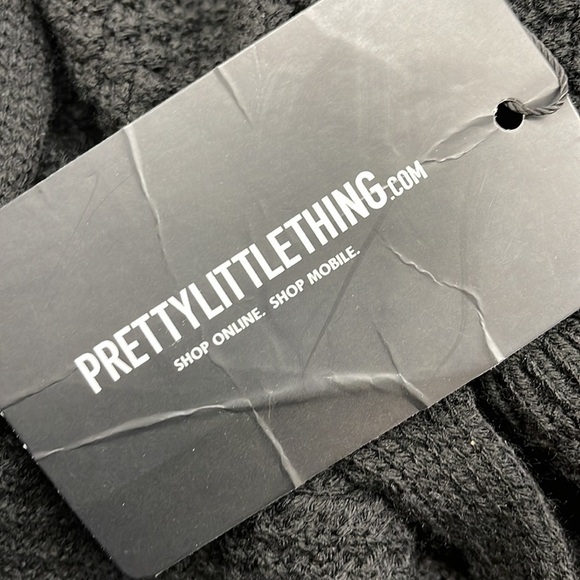 PrettyLittleThing NWT Black Knit Elasticated Hem Crop Top Size 14 - Picture 8 of 11